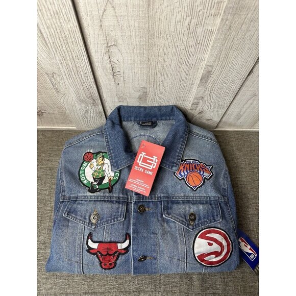 NBA Global Stores Mens Blue Denim Jacket Size Medium Team Stitched Logo Patches - Picture 3 of 14